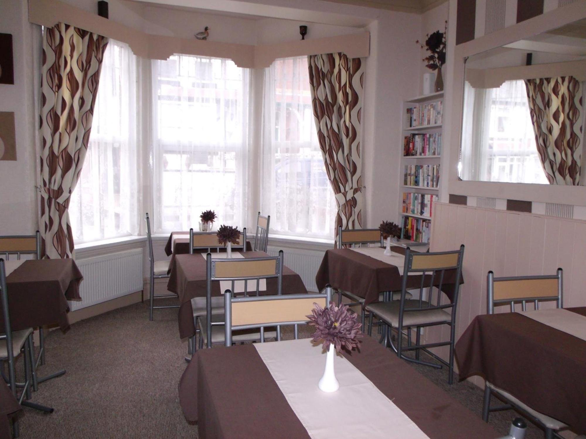 Jasmine Guest House Bridlington Esterno foto